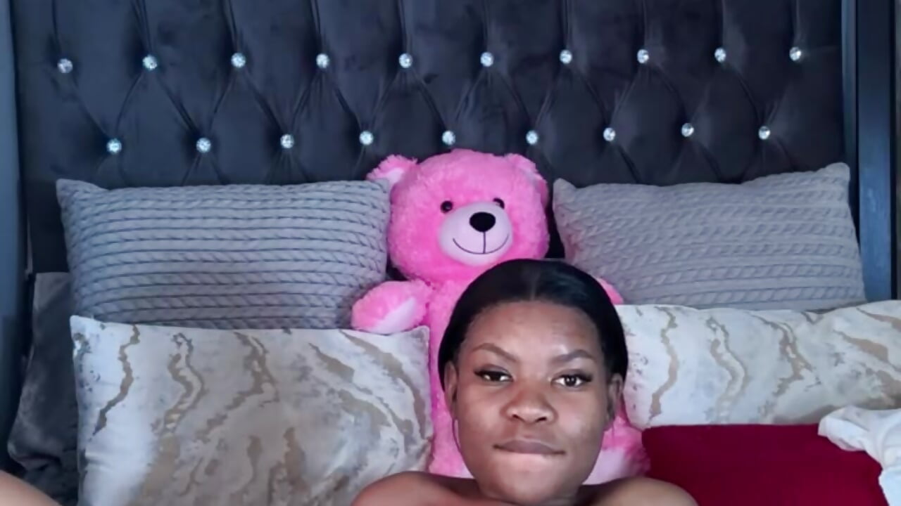 Flash pussy - video by Thick_Shawtyy cam model