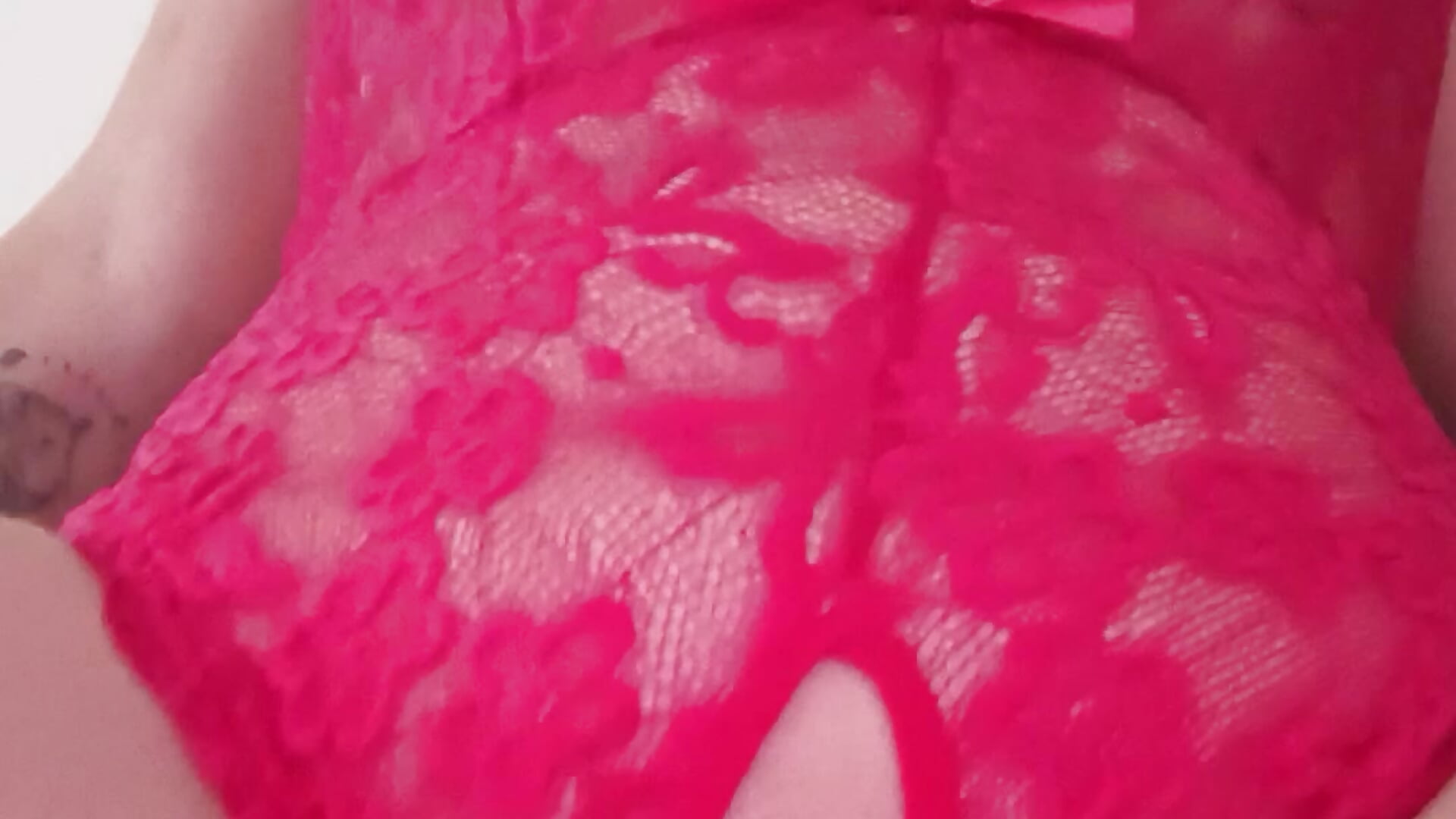 Dildo, fingerpussy-squirt😛 – video od webkamerové modelky Noraa_me