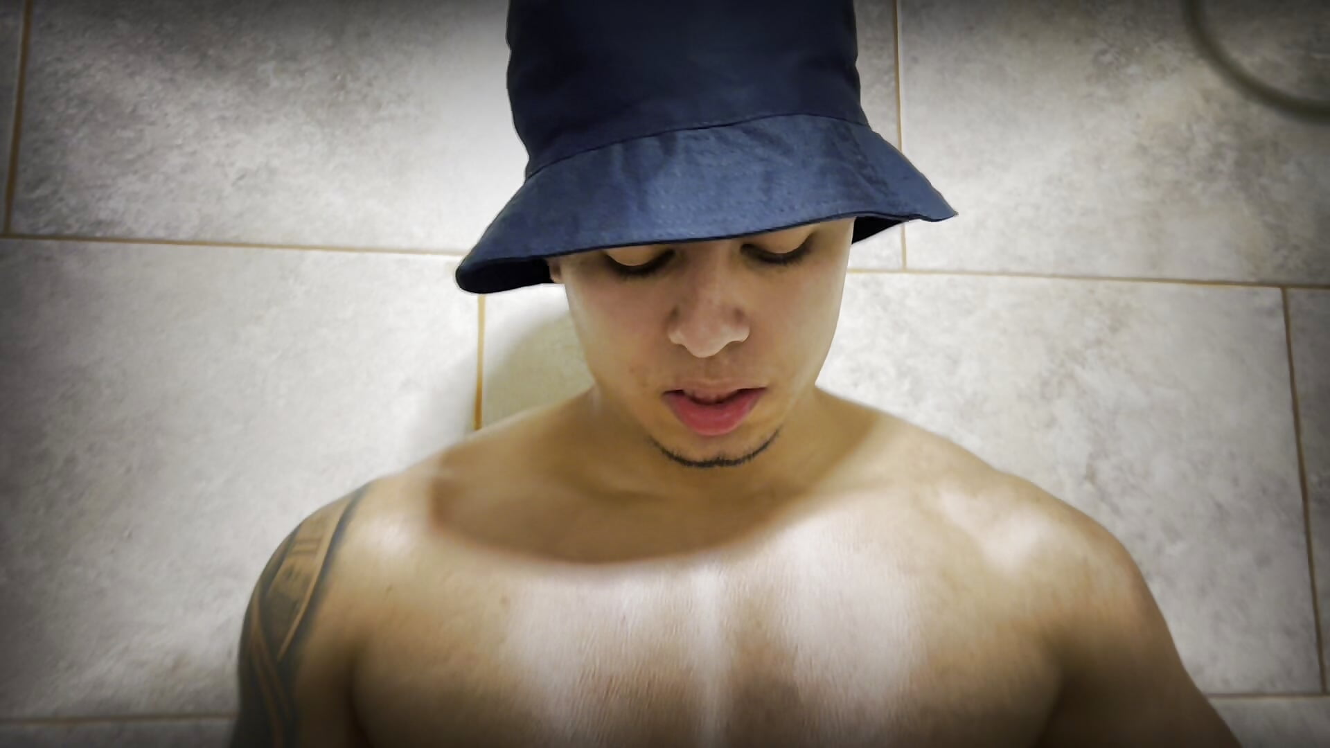 INTRO OF ME - marco_garciia_ 캠 모델의 동영상