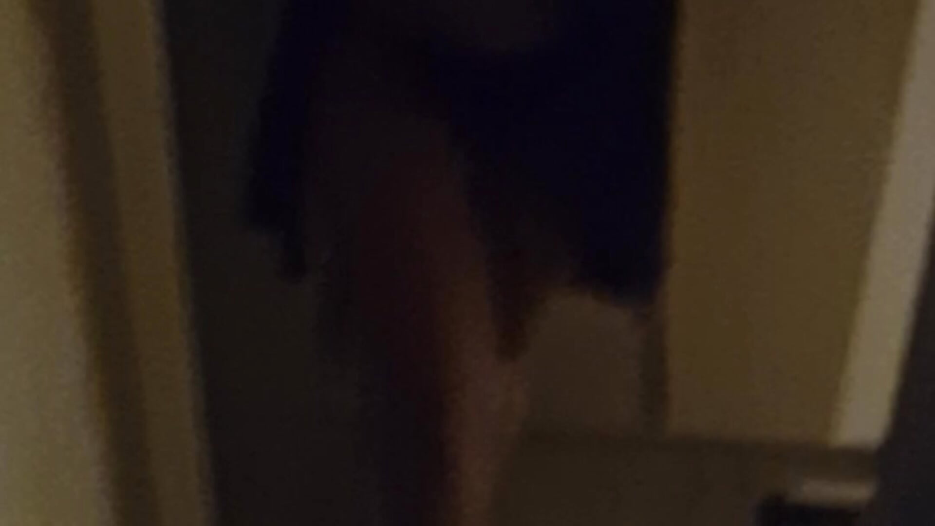 1000268572 - video by dominacy cam model