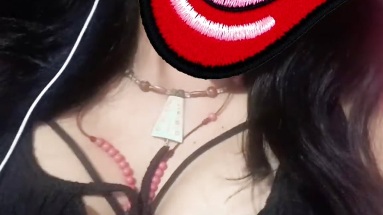 1000343844 - vídeo de la modelo de cam Medusa2014