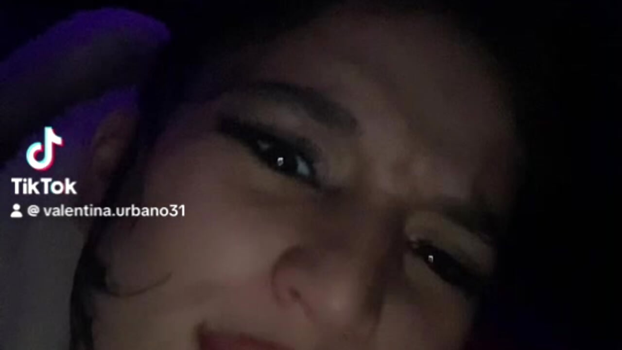 dde387214b1a4450b76ec449e9a95035 - video by DayanaDG cam model