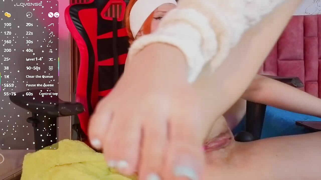 PUSSY PLAY (FINGERS AND DILDO) - video by SpicyDemons cam model