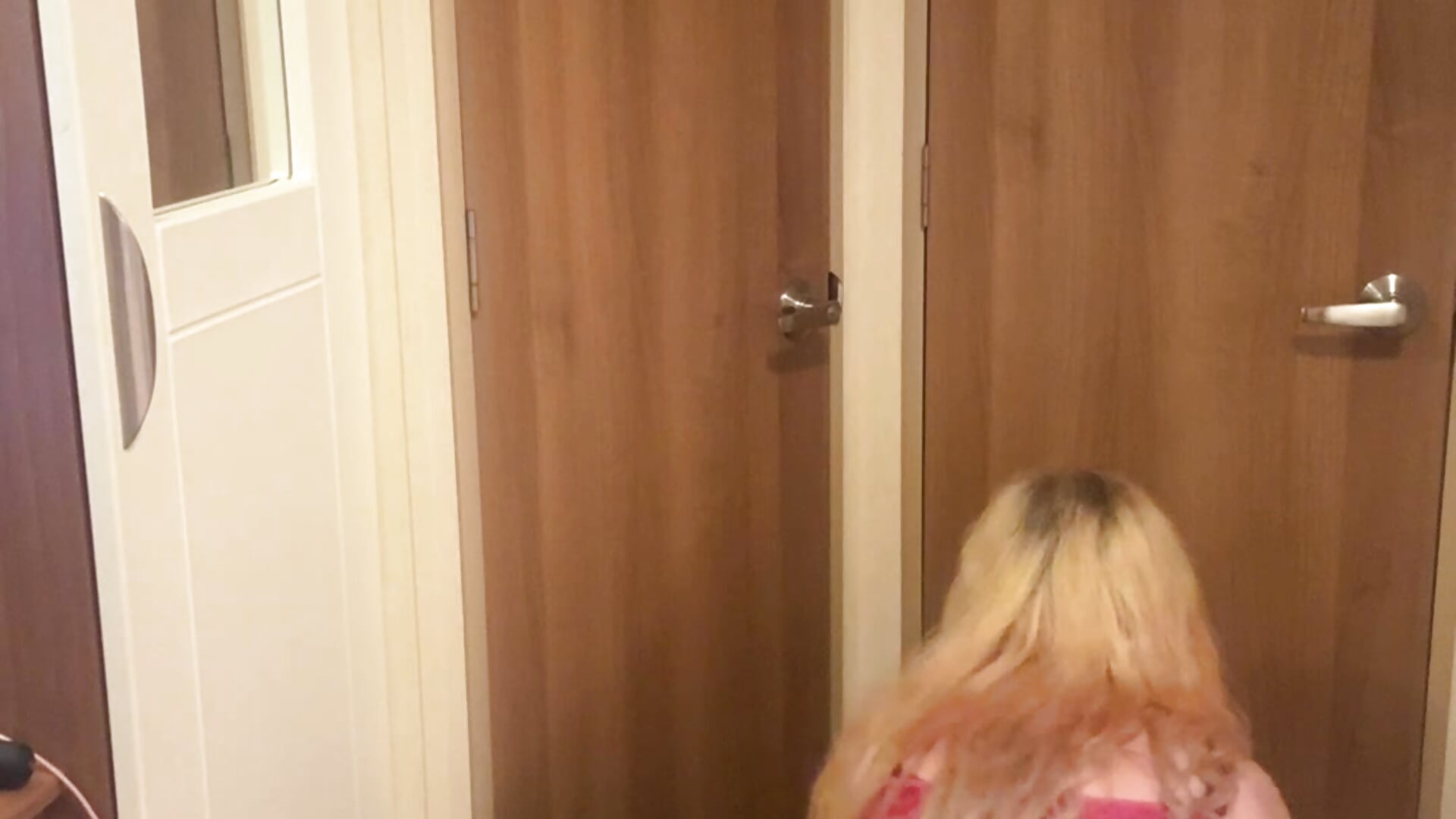Doggy style shaking my huge naked ass for you