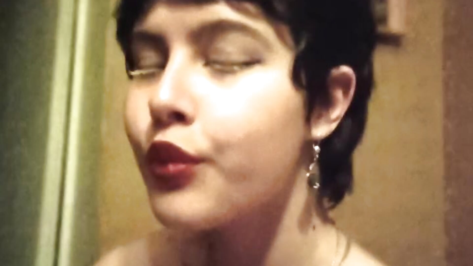 it's me – video af EsmeBelding