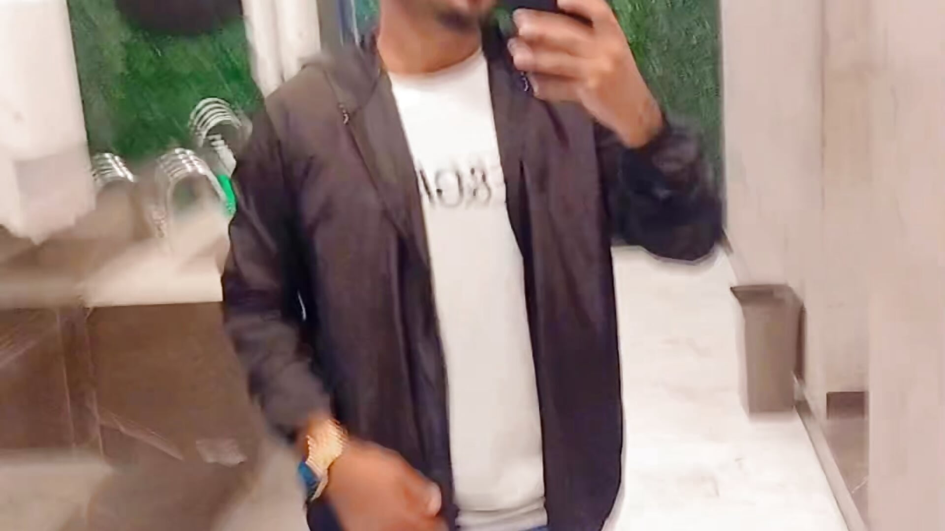 20250317_224700838,mp4_play_BR - video by escorpionsd cam model