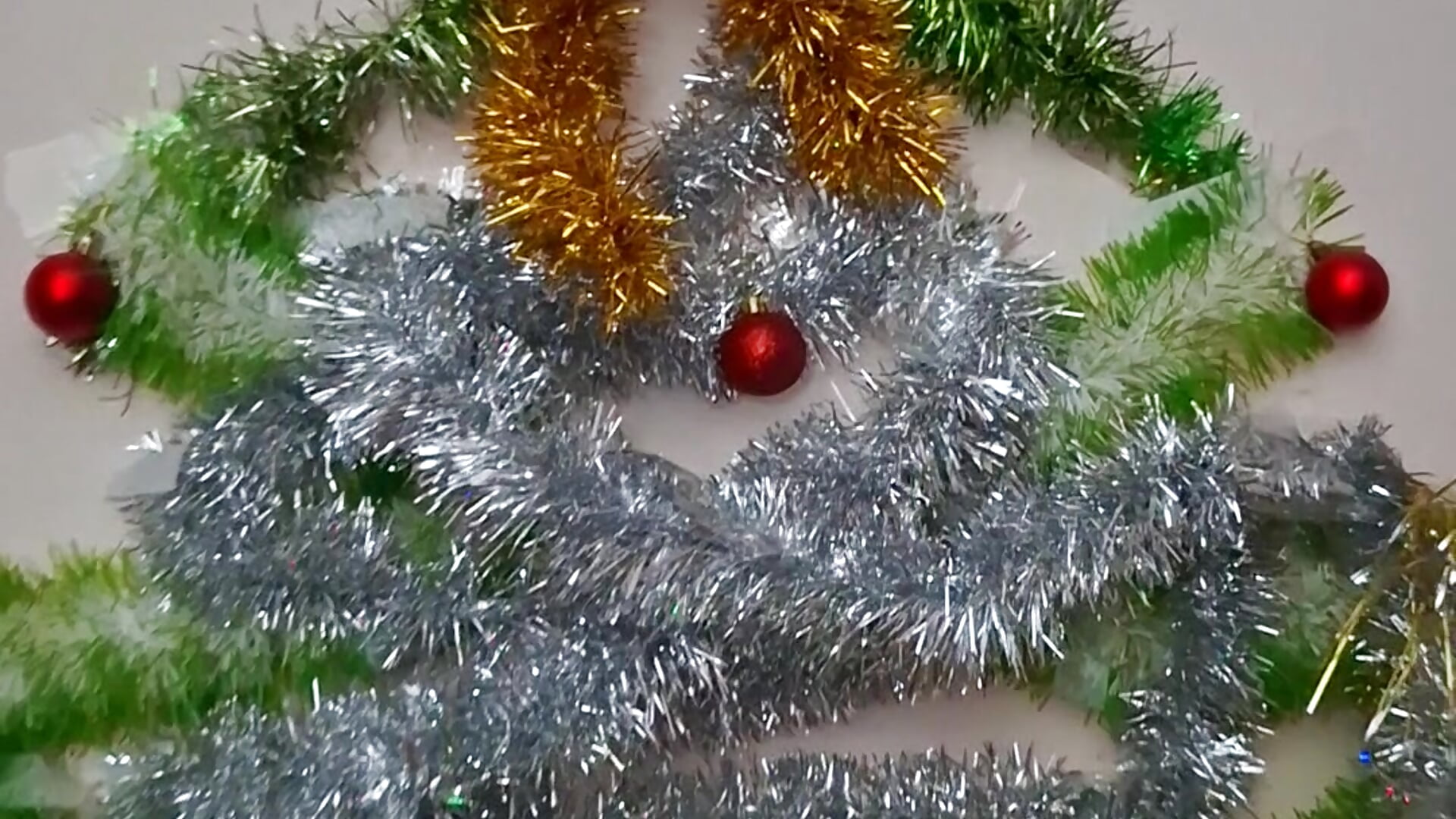 XXXmas - video by HellaWerlous cam model