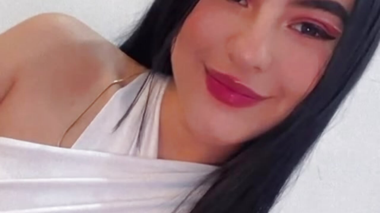 WhatsApp Video 2025-06-06 at 20,54,19 - video by Karina_sweet1 cam model