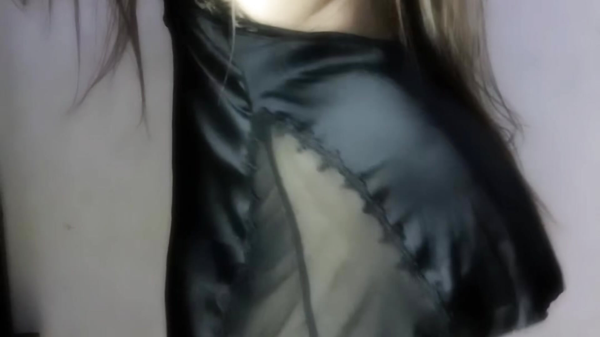 1000087147 - video di loving_candy modella di cam