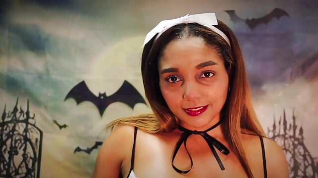 Halloween hot 🎃🔥 - video by cataleya_ebony_ cam model