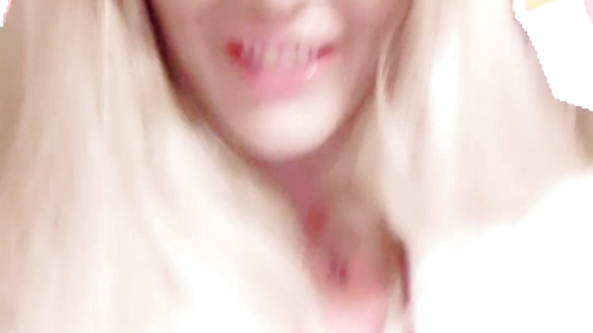 It's my love - video di Monna modella di cam