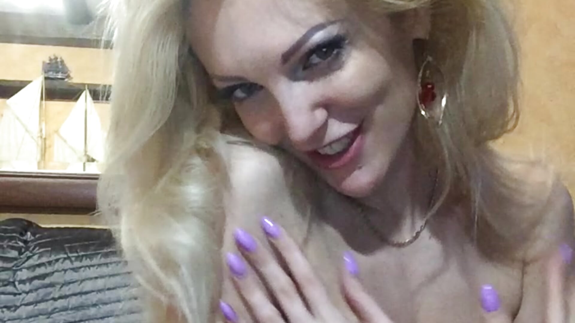 NudeSofi for my fans - video di Monna modella di cam