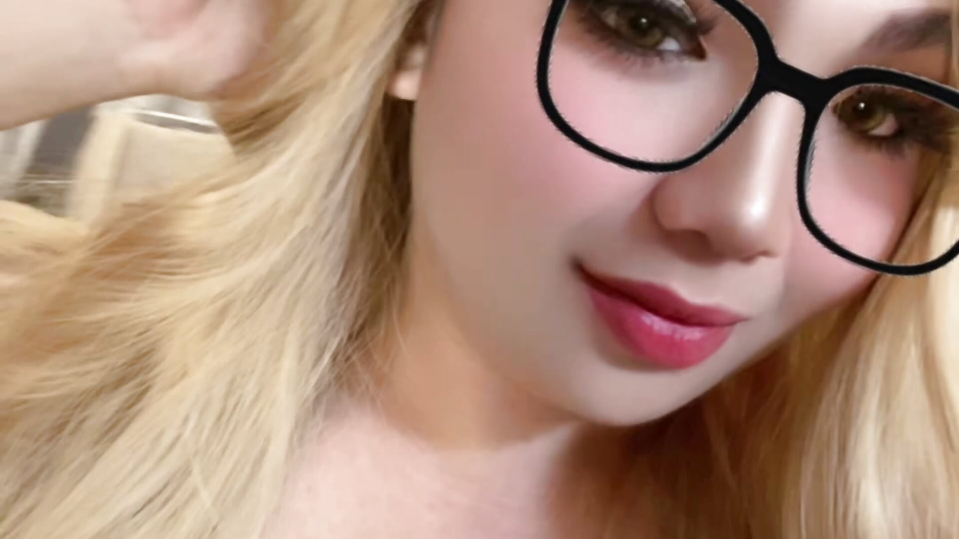 6ddca1e109dc403bb510102492ecf15d - video by SexyChubbyTrans4you cam model