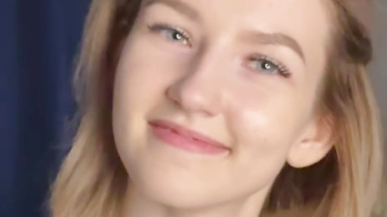 my smile - video by ElvaDonnay cam model