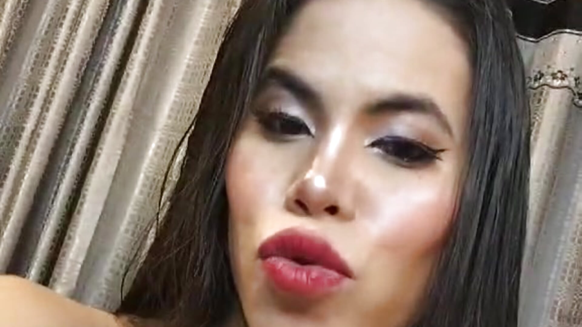1000011270 - video oleh Azurah_cummer kamera model
