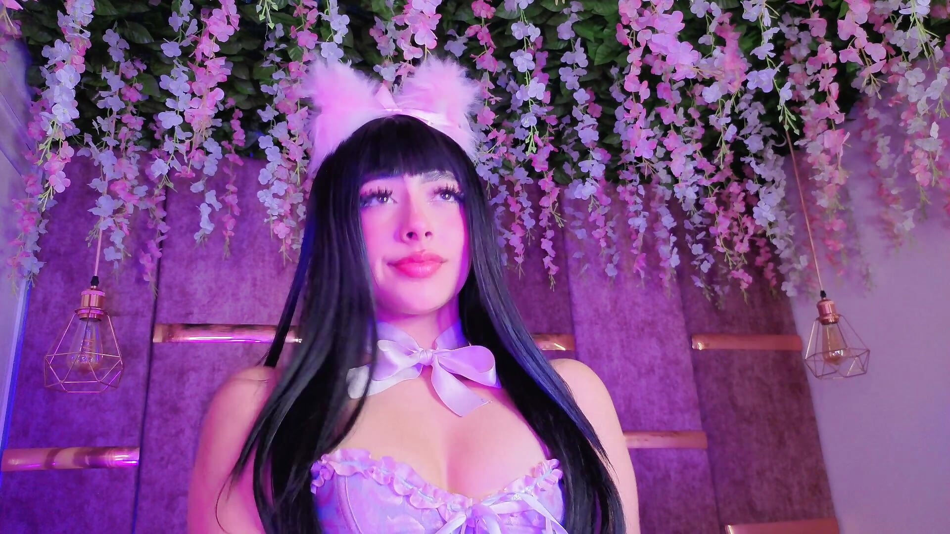 AMBER LOVE 🌸 - video by amberthangels cam model