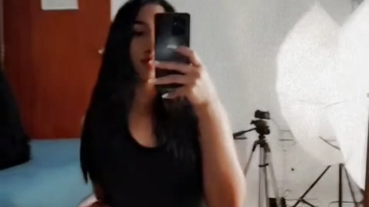 Video de WhatsApp 2025-06-10 a las 22,39,33_1c921f34 - video by AlyaThompson cam model