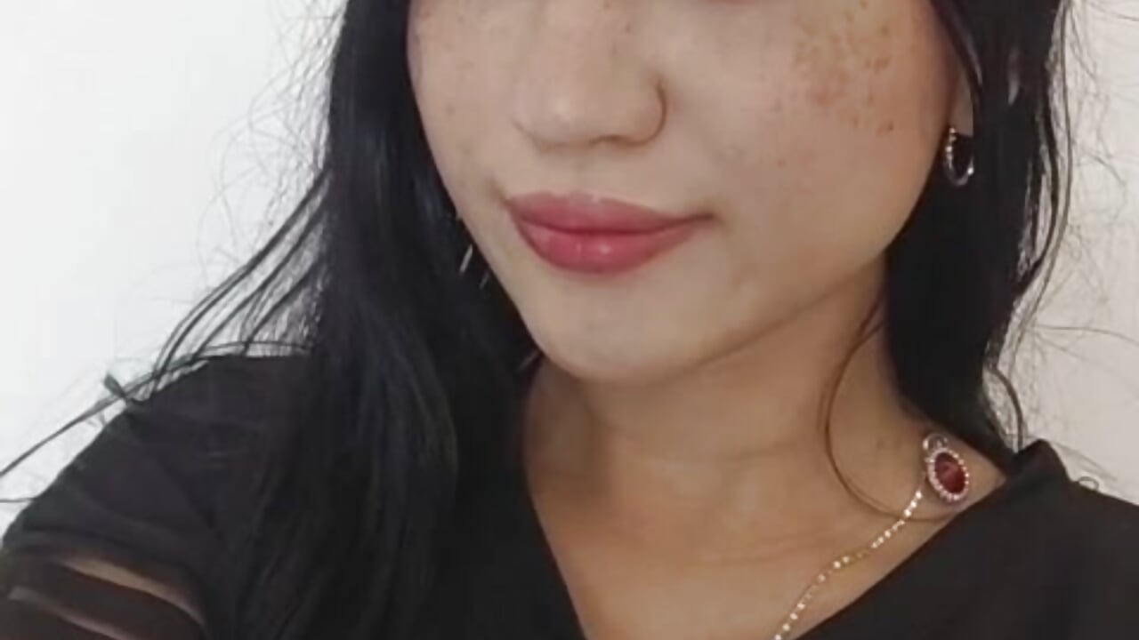 Me - video by chloekitty69 cam model