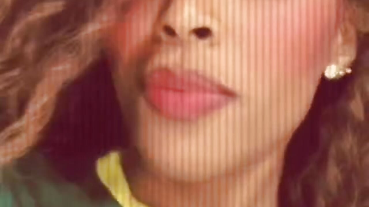 Ebony very hot - video by Luna_ebony69 cam model