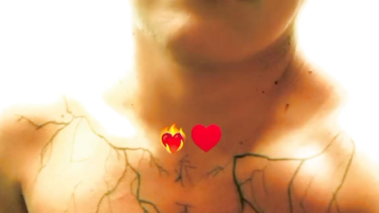 1000010940 - video by Moreno692389 cam model