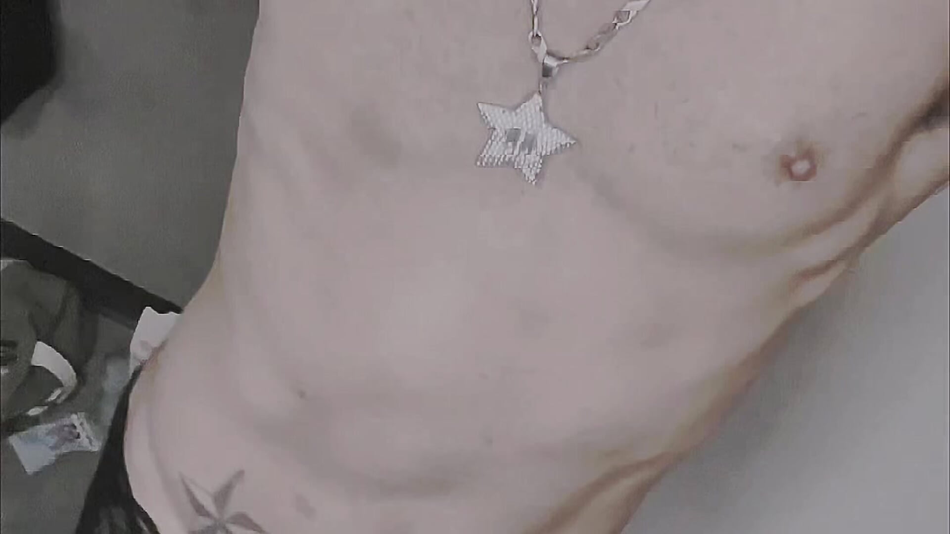 copy_8121C2C3-C15F-417B-BD7B-7789EC25ACAE - video by PrettiboiVonchi cam model