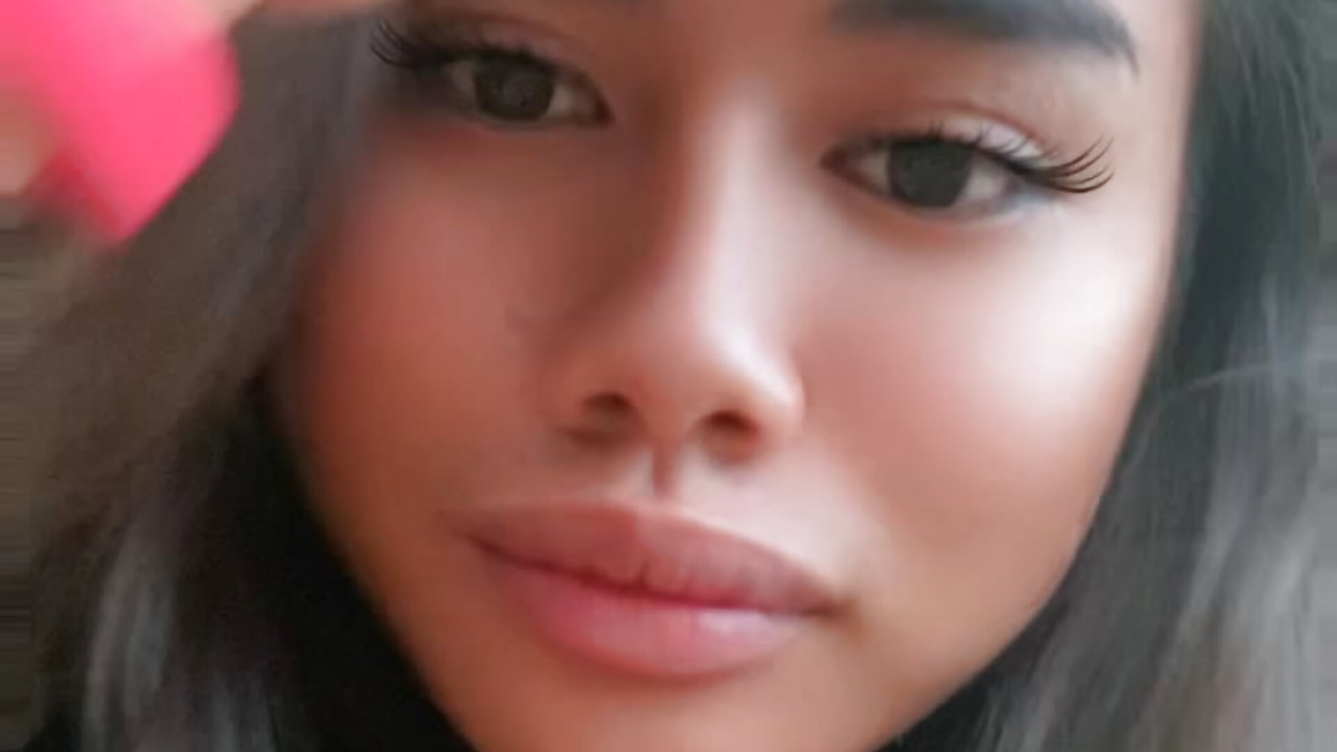 6768489A-BED5-4573-8F22-9E26664D531B - video by ursexy_ceciliaxx cam model