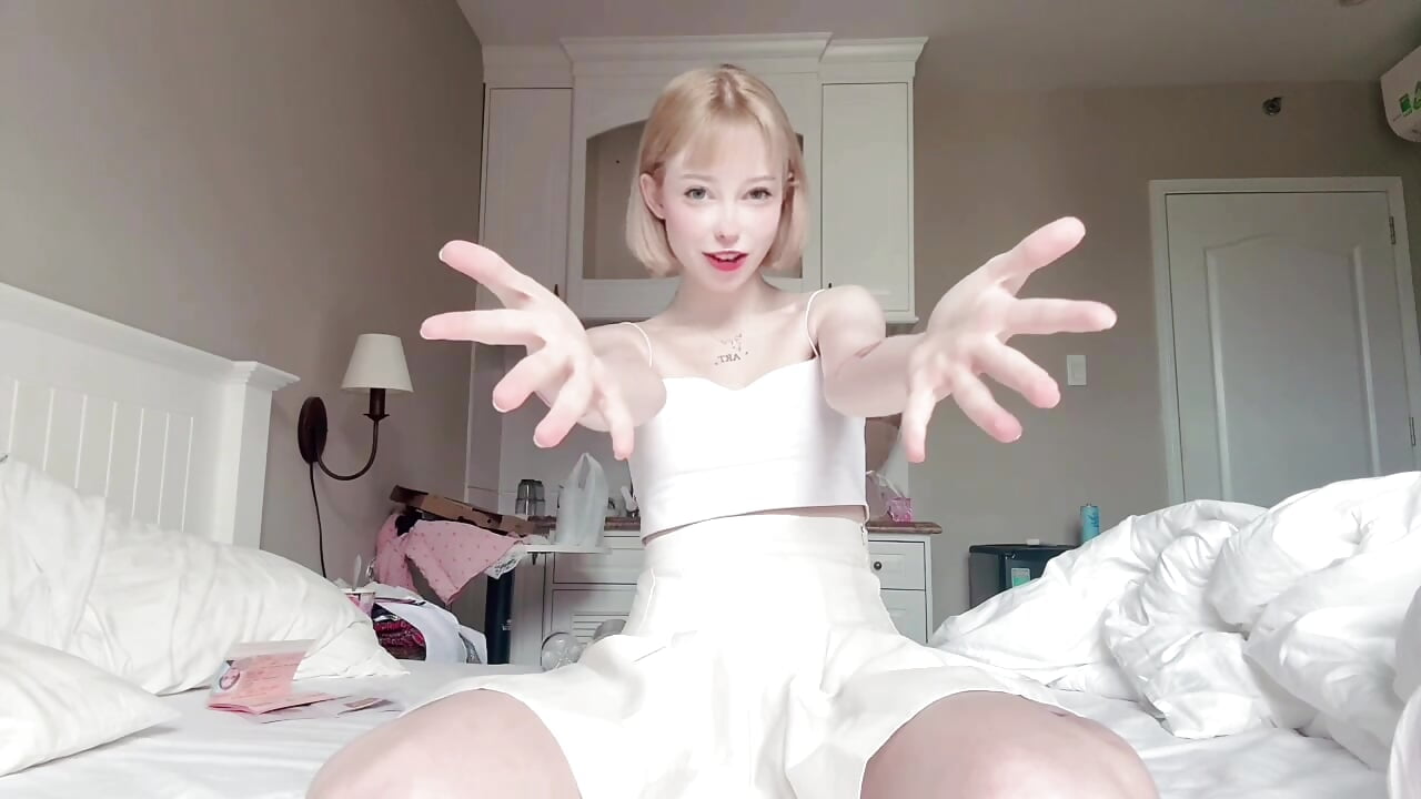 Welcome please!!! - video by FlowMia cam model