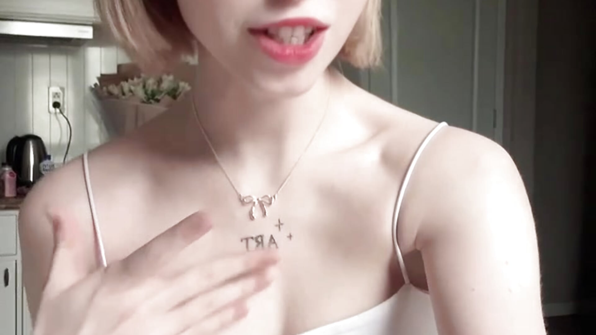 My cute tattoos - video by FlowMia cam model