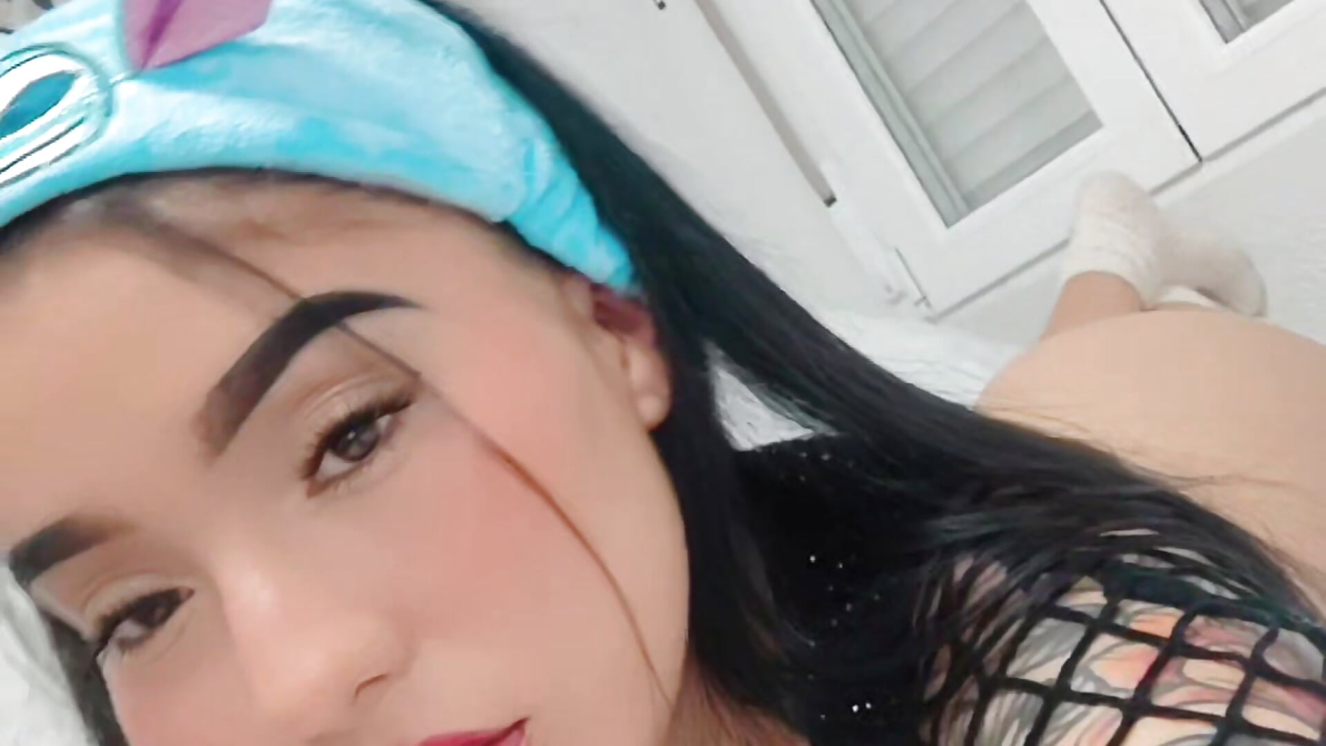 1000209494 - video by Niikki777 cam model