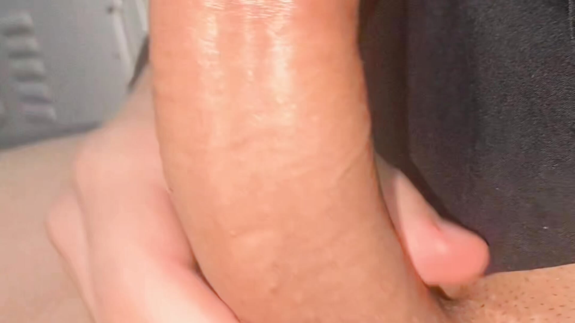 In the office 😋– Napolitano22cm kameramodell videója