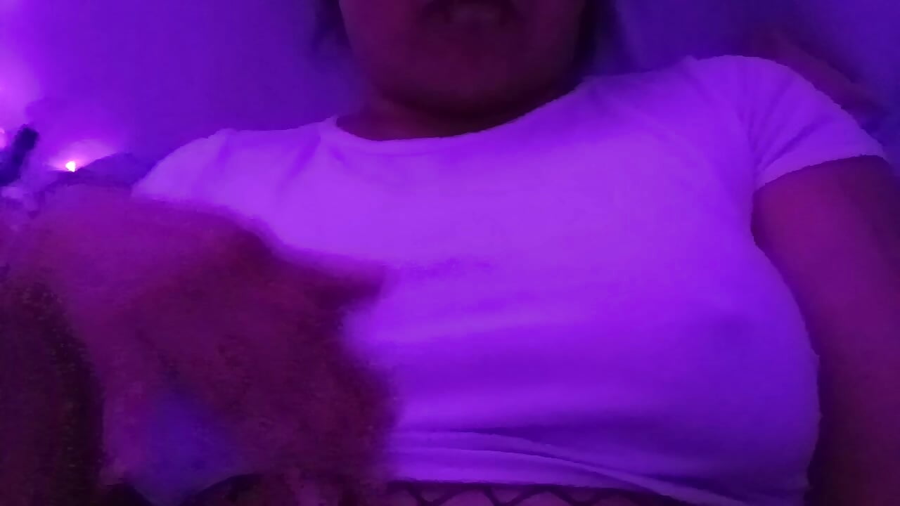 Wana see my boobs? - video by Ftm_Bunny cam model