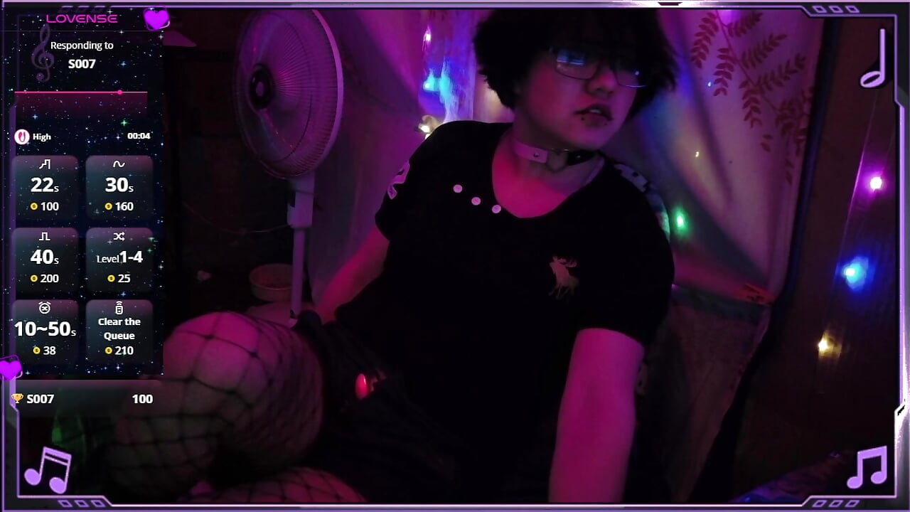 ❤️ - video by Ftm_Bunny cam model