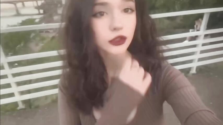 Adetta's first video — filmik Adetta, modela(-lki) na kamerkach