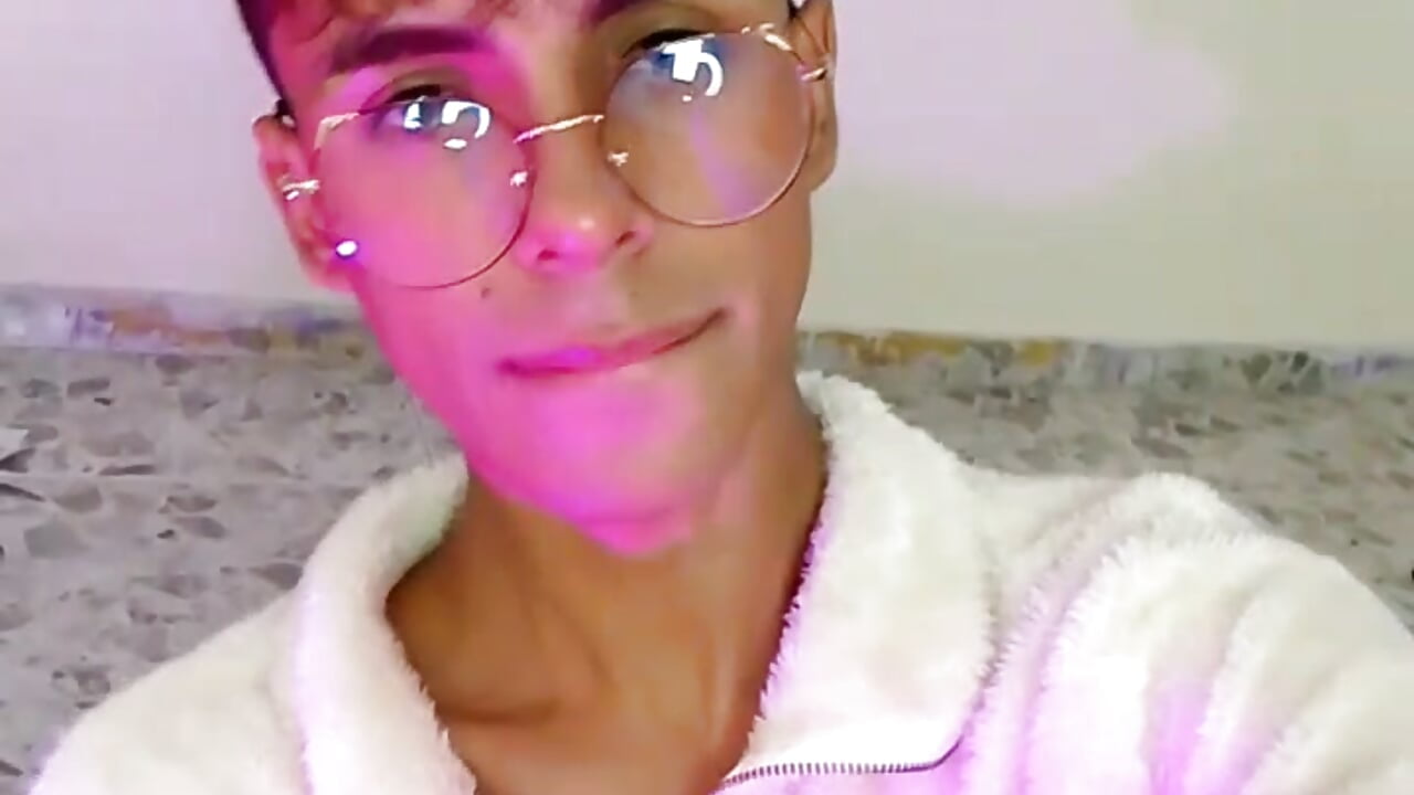 Poppy Boy - video od modelky/modela PrincePoppy