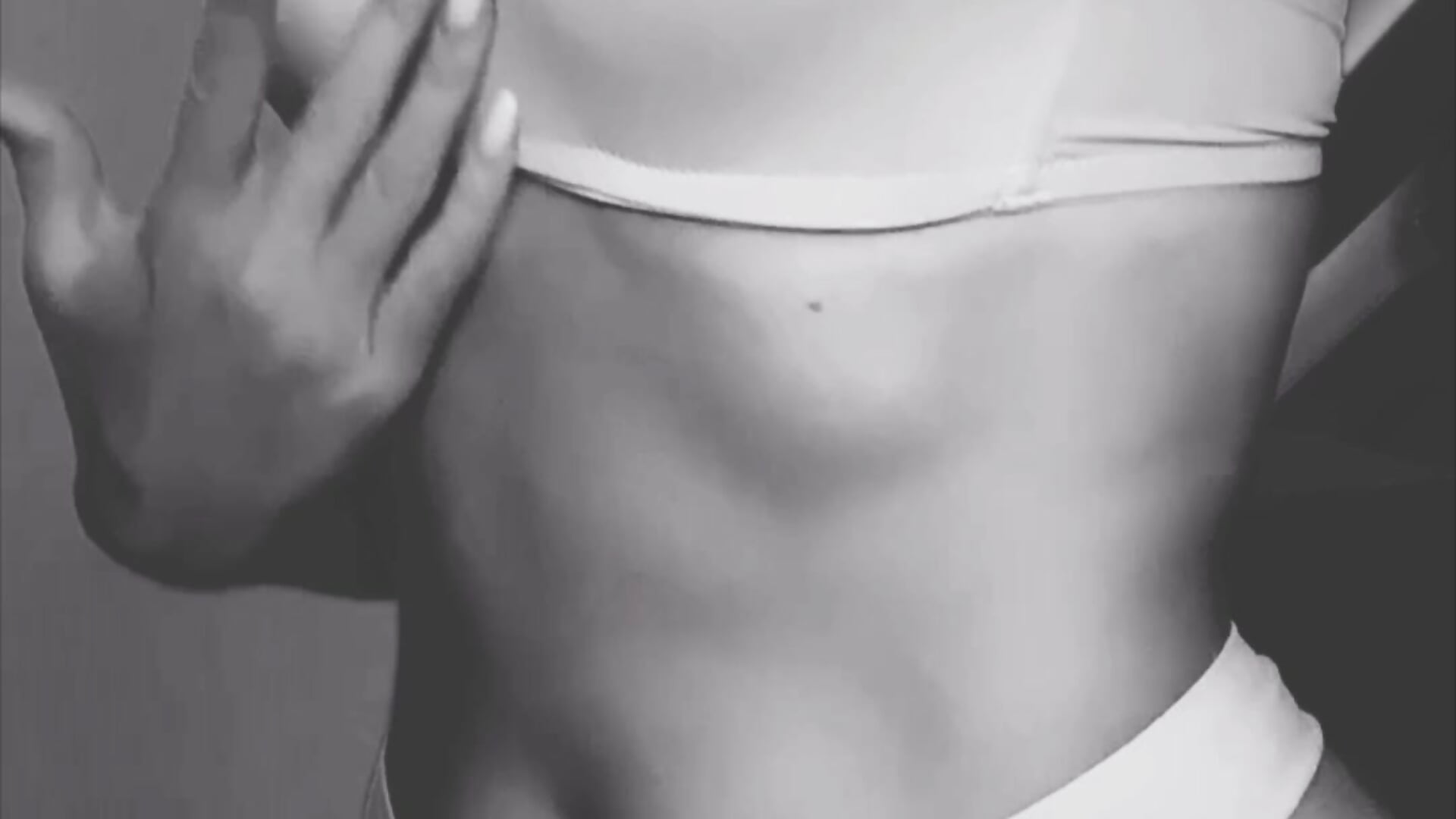 ❤️ – video af SkyblueJill cam-model