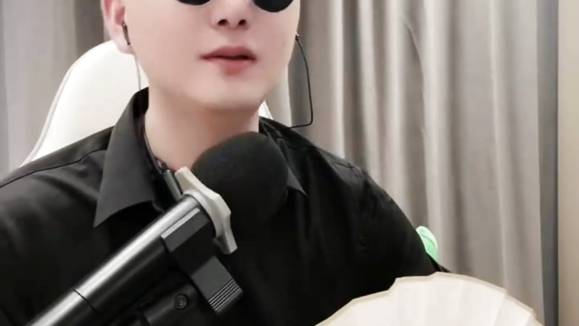 WeChat_20250617145411 - video by dong-77 cam model