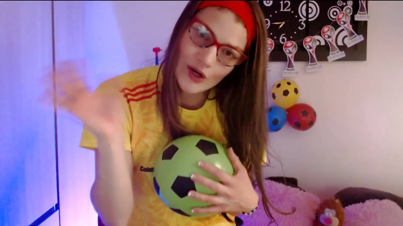 1280x720_20260701070427 - vídeo de Camila-ventura modelo de câmara