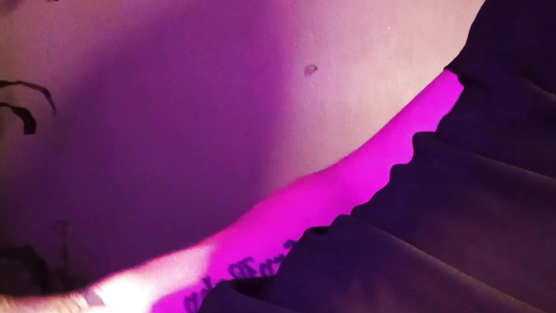 WOW😍 - فيديو من Logan_sixxer موديل الكام