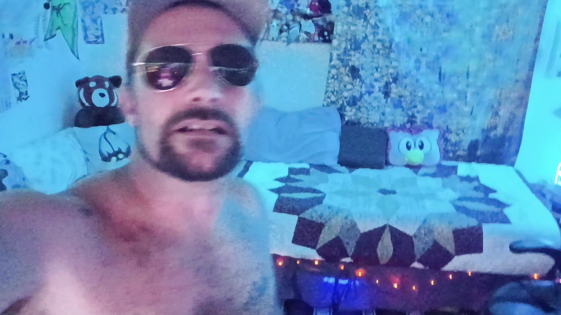 Change the stage again - video by Daddylongleg690 cam model