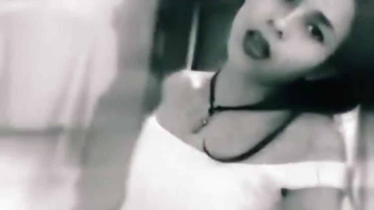 ❤️🔥😈 - video by H_hiana cam model