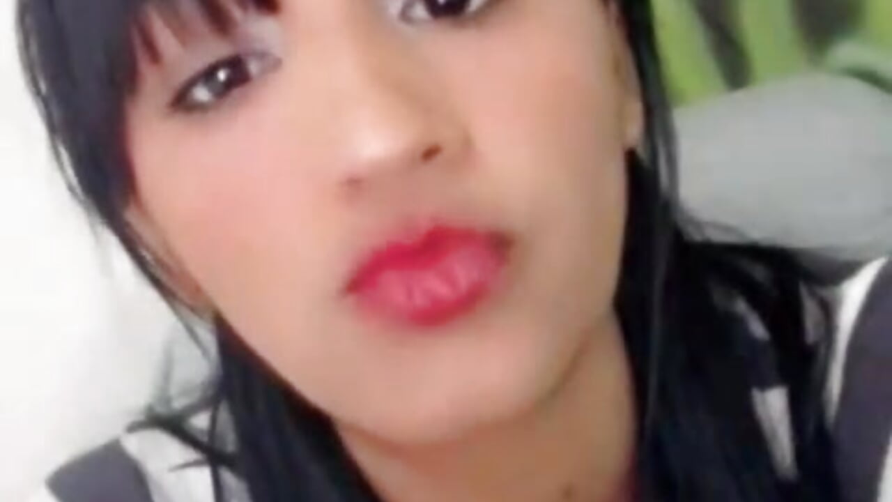 yo - video by melani_eli cam model