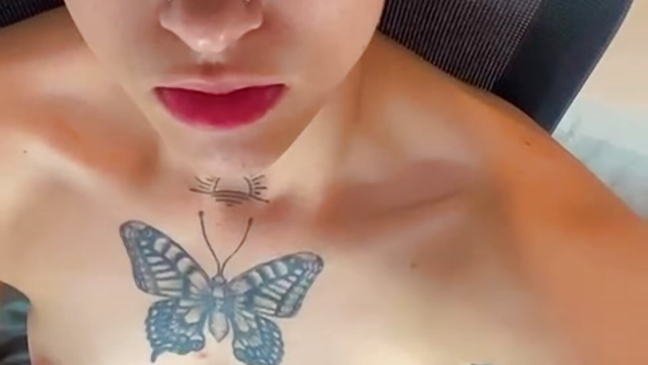 Do you get hot if you look at me like that? - video by Stiven_Benet_ cam model