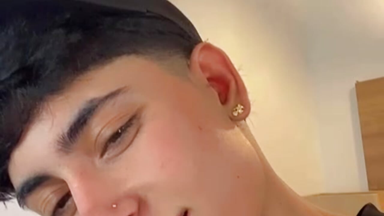 I want to eat you with kisses - video by Stiven_Benet_ cam model