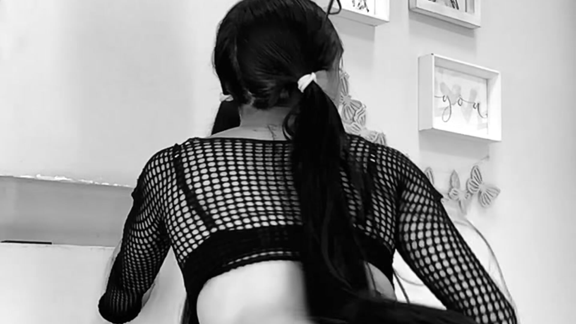 sexy twerking - video oleh model kamera pocahontamoon