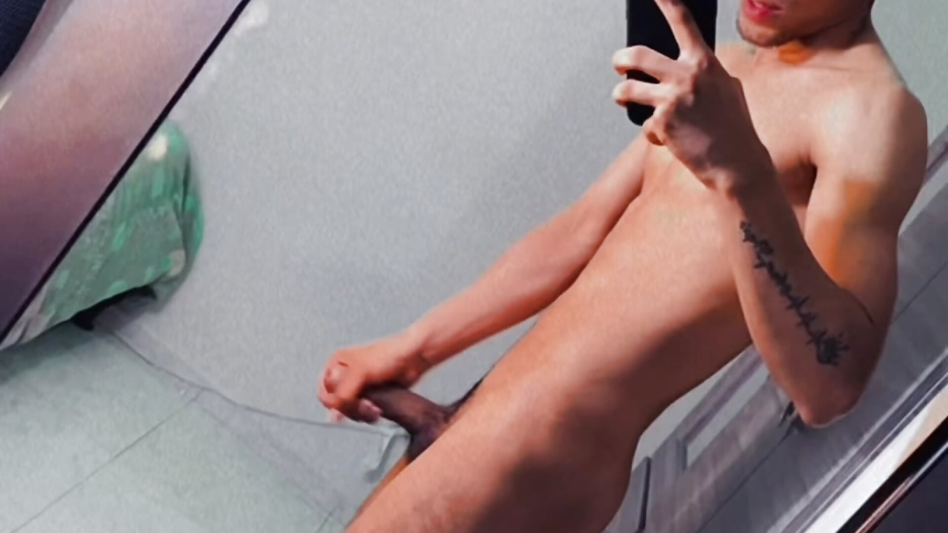 Levántalo. 👅😈🍆🍆 - vídeo de Sexyboy_0199 modelo de câmara