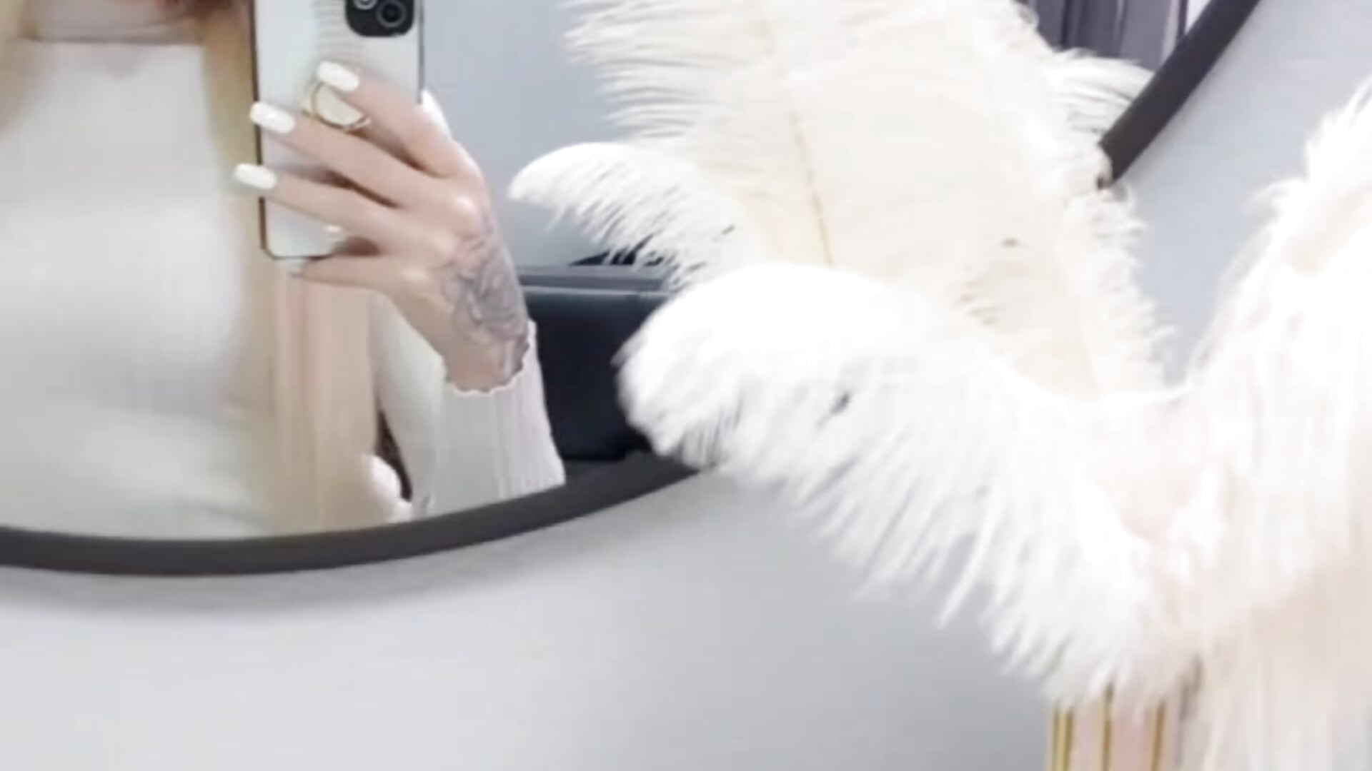 gorgeous– yourkriss_new1 kameramodell videója