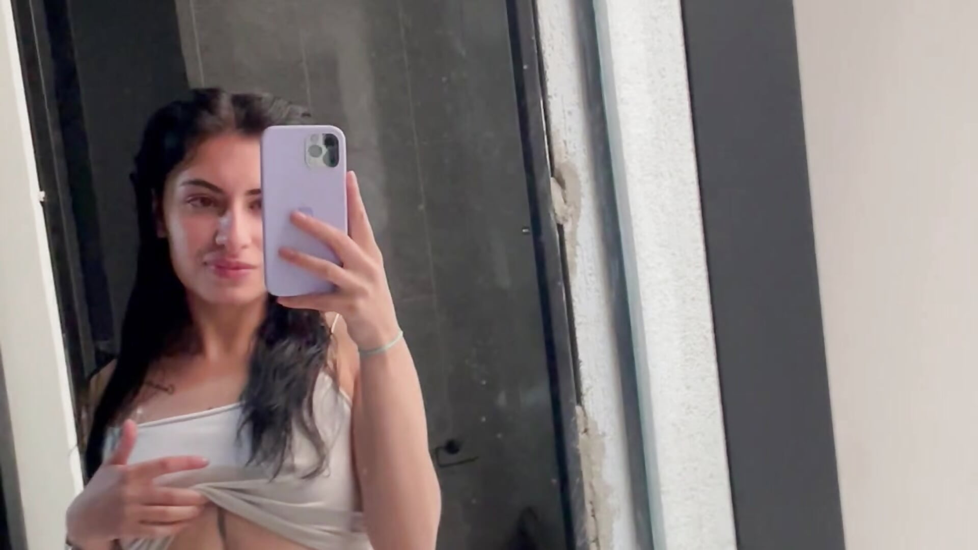 IMG_0725 - Vídeo de Leahcb, modelo de vídeos