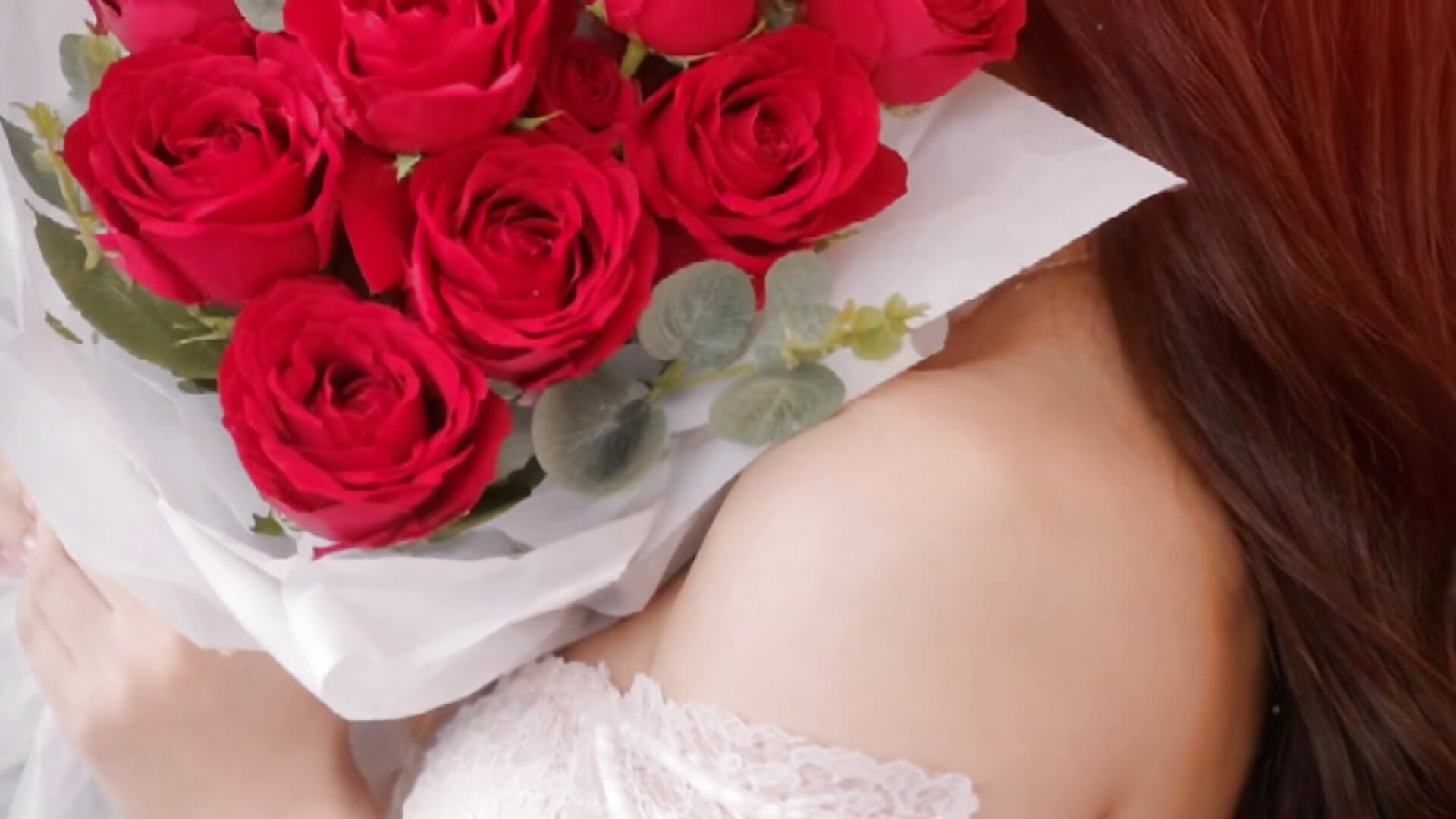 chuaww.. – video od webkamerové modelky Amelia-babee