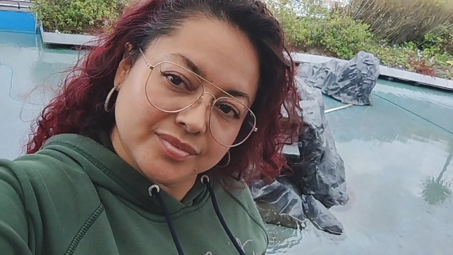 Building with a good view - video by Sophi_LaRusso cam model