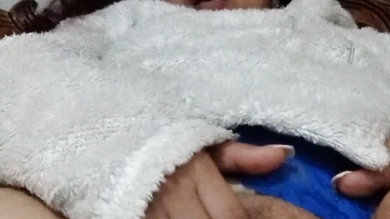 Put the thong aside and masturbate me - video by Sophi_LaRusso cam model